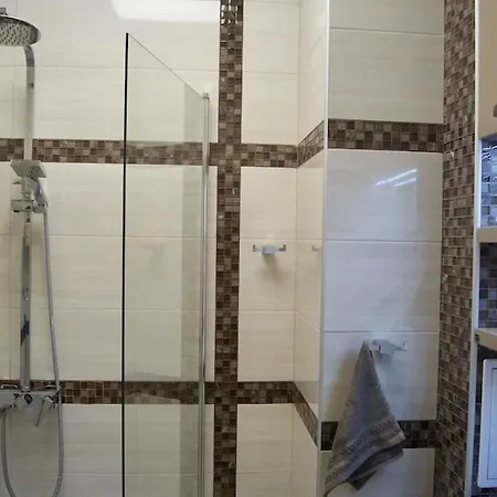 Cozy 2br Oasis In Apartamento Burgas