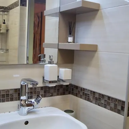Apartamento Cozy 2br Oasis In Burgas